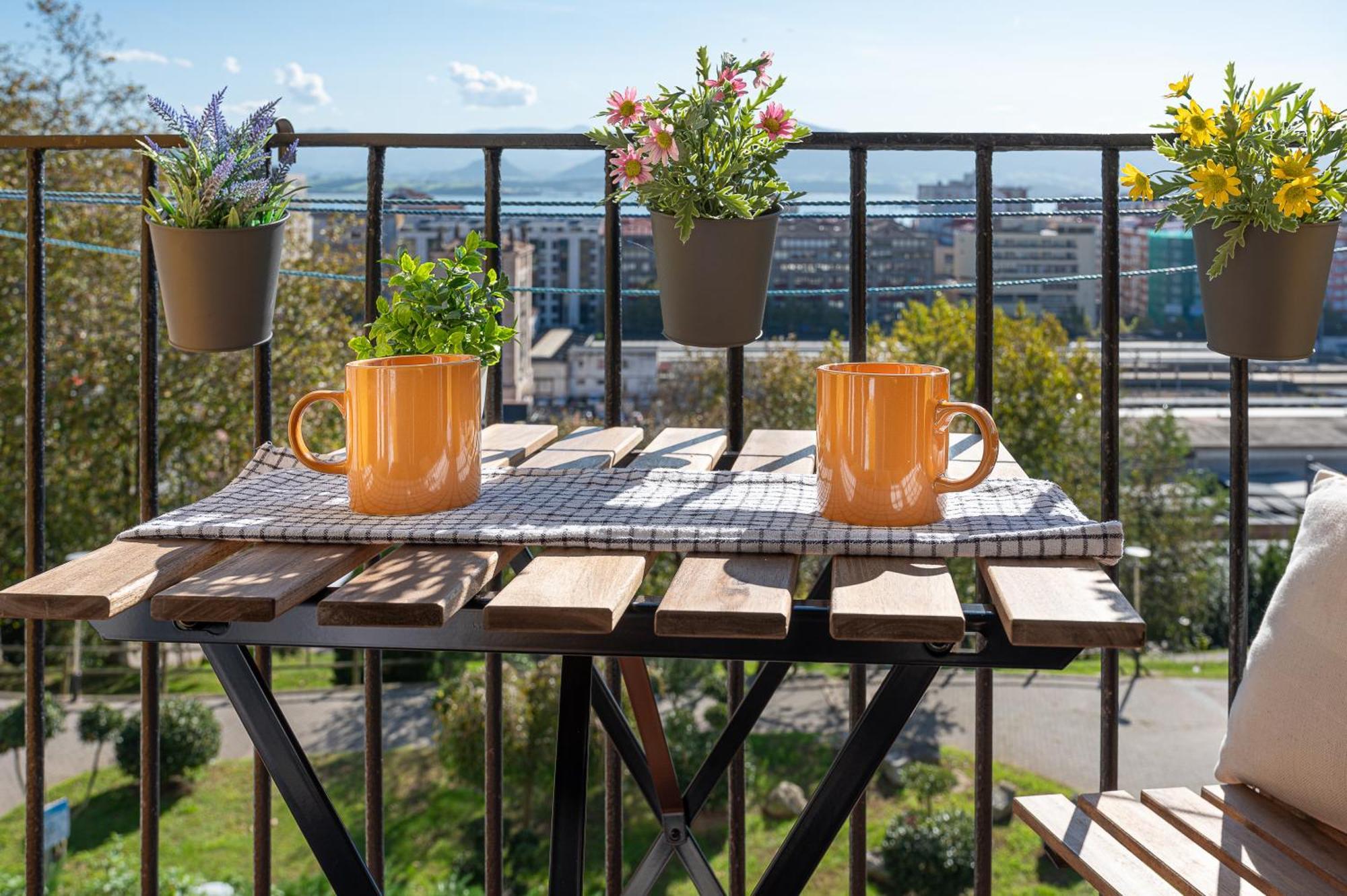 Apartamento En El Corazon De La Ciudad Junto A Las Estaciones Santander Exteriér fotografie